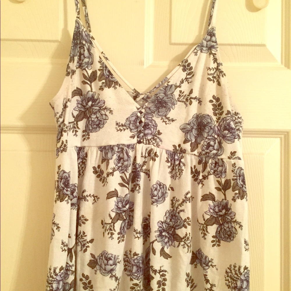 Caged floral lace up